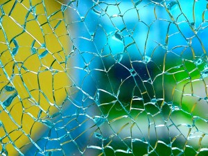 Broken Glass, Fixing the Problem or Replacing the Windows in Your Toronto Home